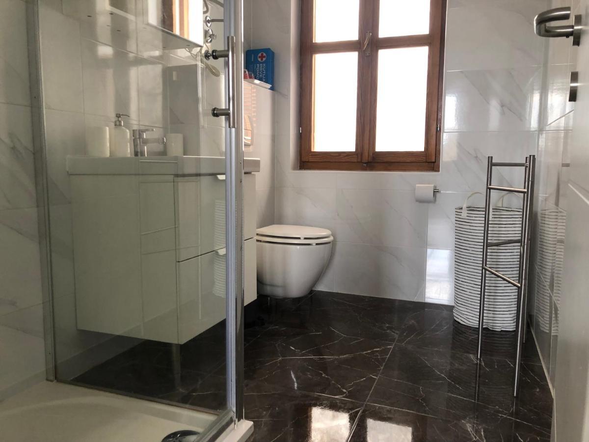 De Luxe Room In The Heart Of The City Rovinj Exterior photo